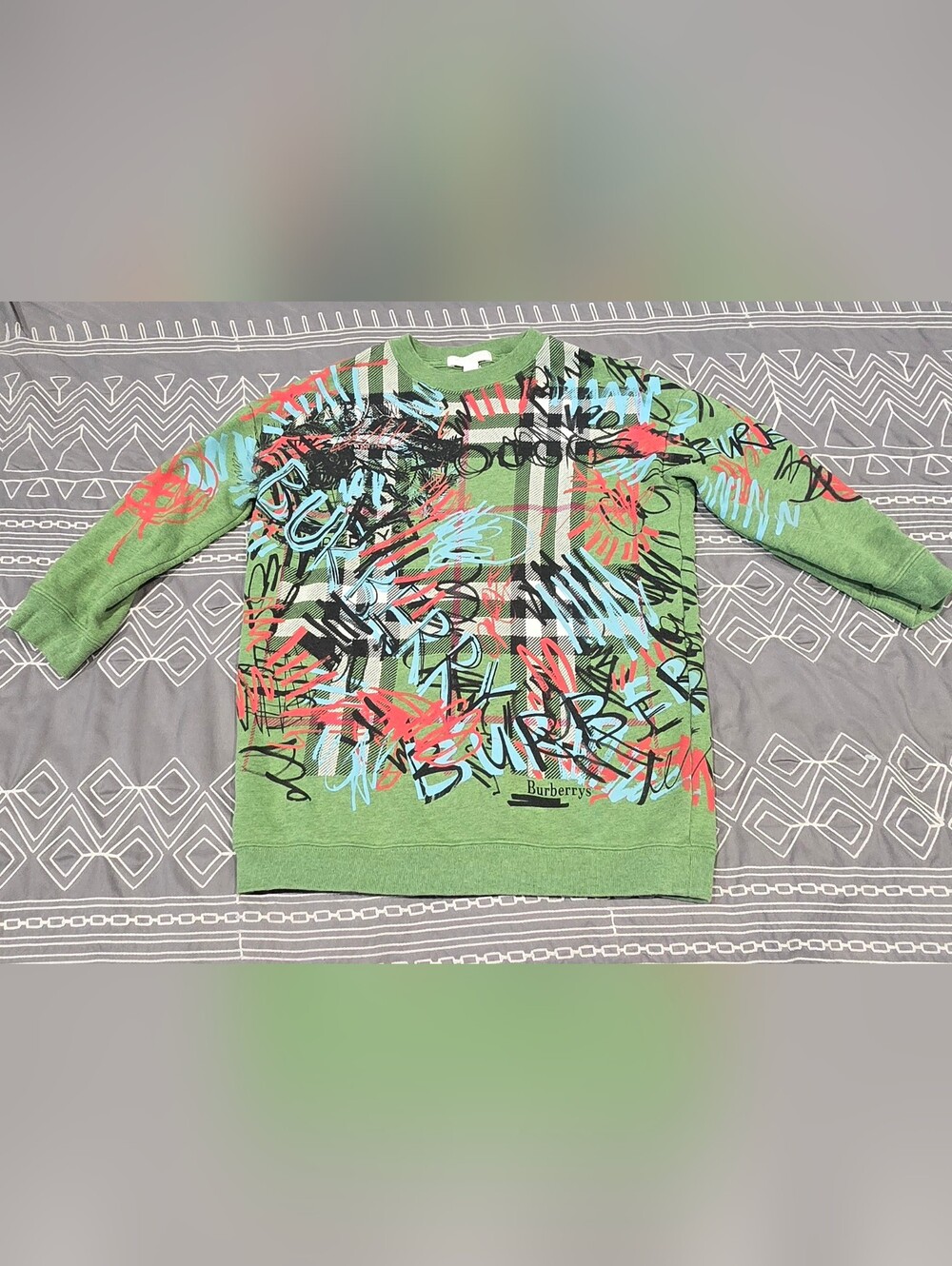 Burberry Kids Unisex Graffiti Sweatshirt Size 6Y